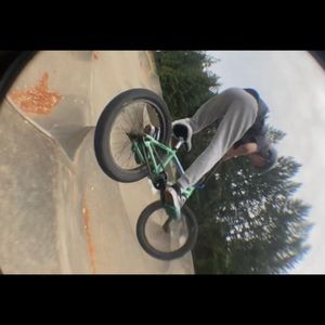 Meet your Posher, Josin